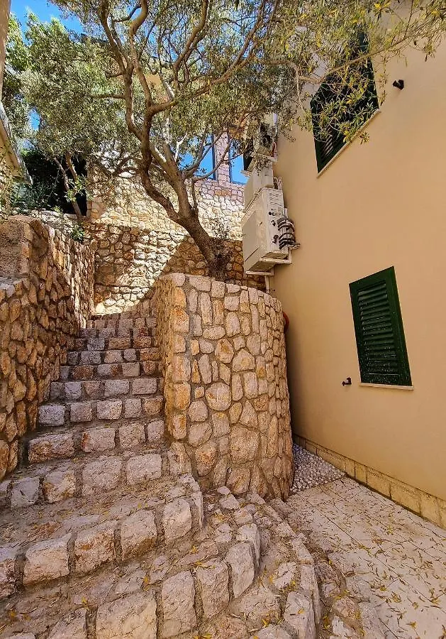 Villa Relax , With Seaview And Two Pools Near Beach Stari Grad