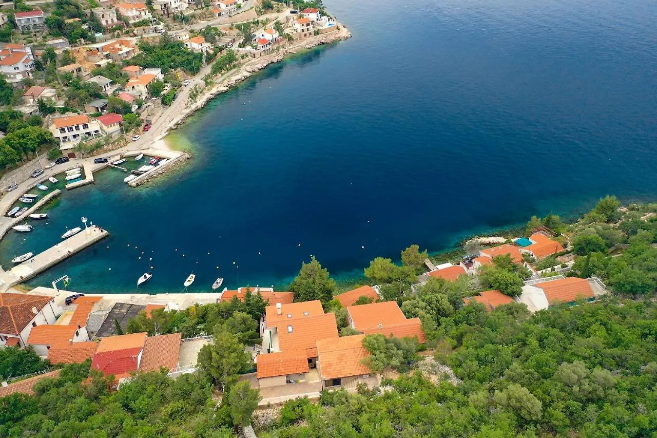 Villa Relax , With Seaview And Two Pools Near Beach Stari Grad