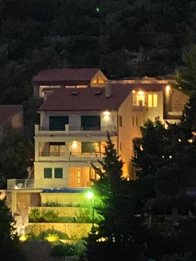 Villa Relax , With Seaview And Two Pools Near Beach Starigrad   Starigrad (Kvarner)